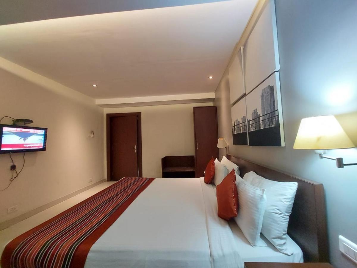 Orbit Hotel - Bagdogra Экстерьер фото