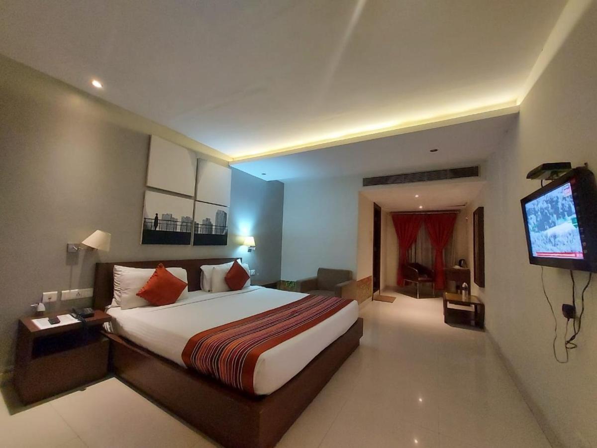 Orbit Hotel - Bagdogra Экстерьер фото