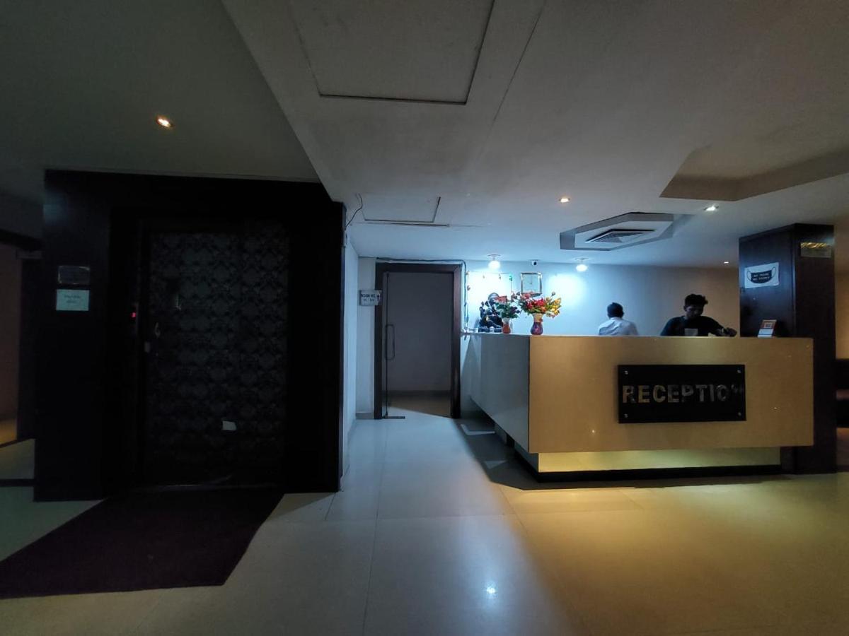 Orbit Hotel - Bagdogra Экстерьер фото