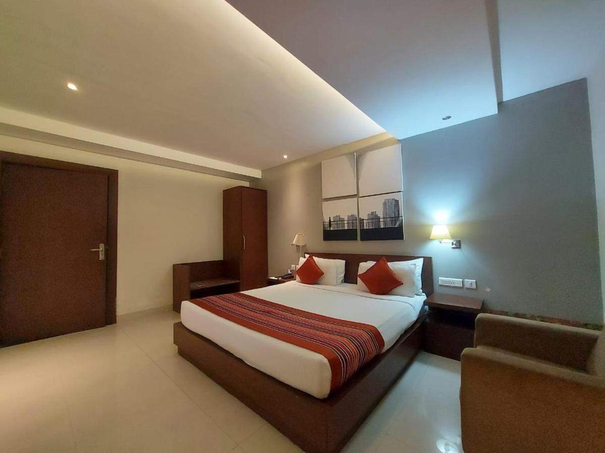 Orbit Hotel - Bagdogra Экстерьер фото