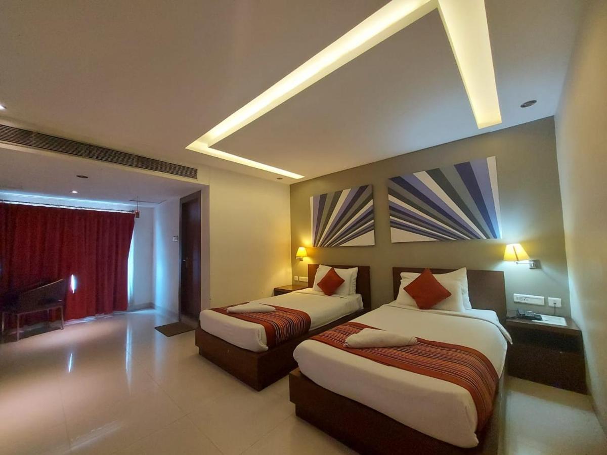 Orbit Hotel - Bagdogra Экстерьер фото